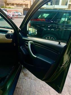 رينو داستر